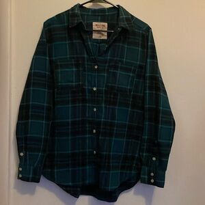 Blue and green button down 🫶